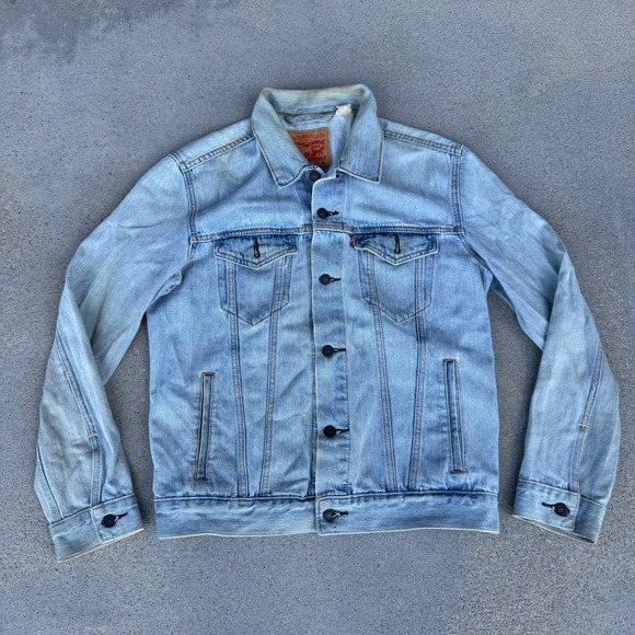 Levis's Denim Trucker Jacket Men Light Wash Blue Size Medium - Picture 1 of 6